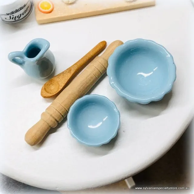 Baking Set: Bowls, Jug, Rolling Pin and Wooden Spoon - Blue