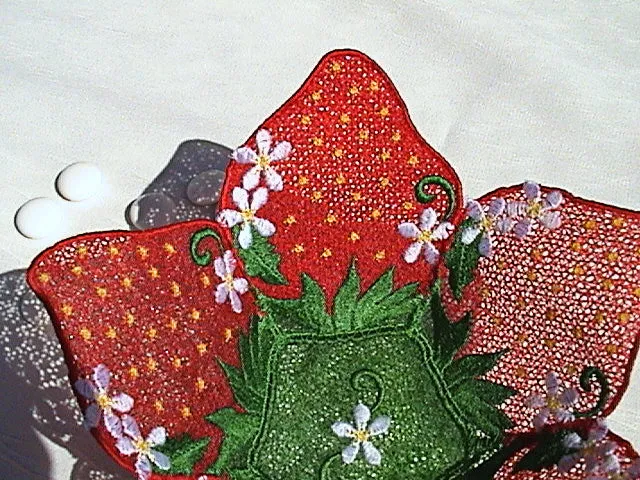 Freestanding Lace and Applique Strawberry Bowls